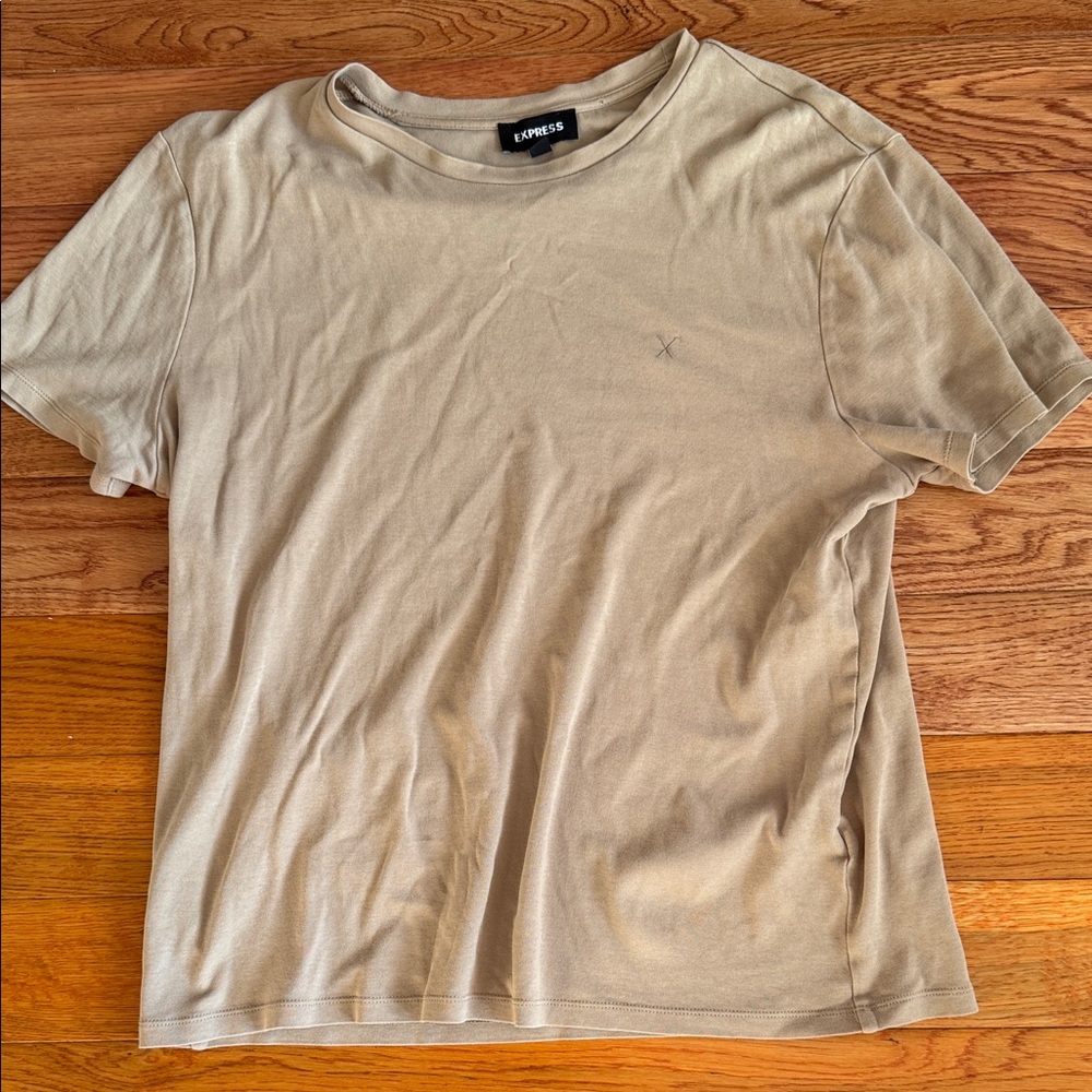Express Taupe Men’s Medium Casual Tee
